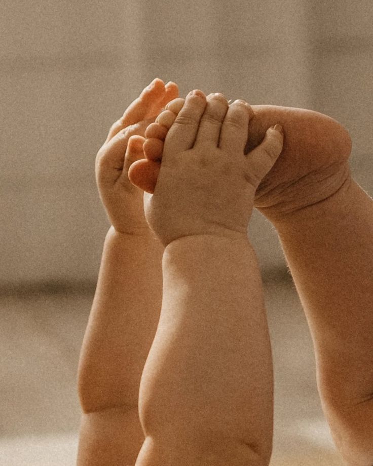 Quelle taille de gigoteuse choisir pour bébé ? Guide complet par âge et taille